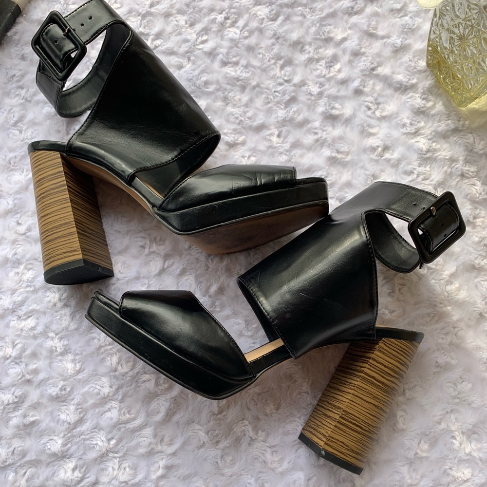 Zara Trafuluc Stacked heel cage sandals 41